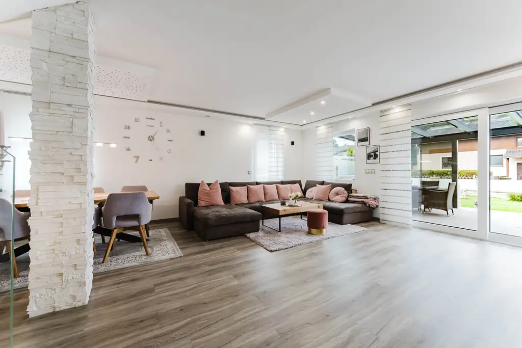 Modernes Einfamilienhaus in Regau!!