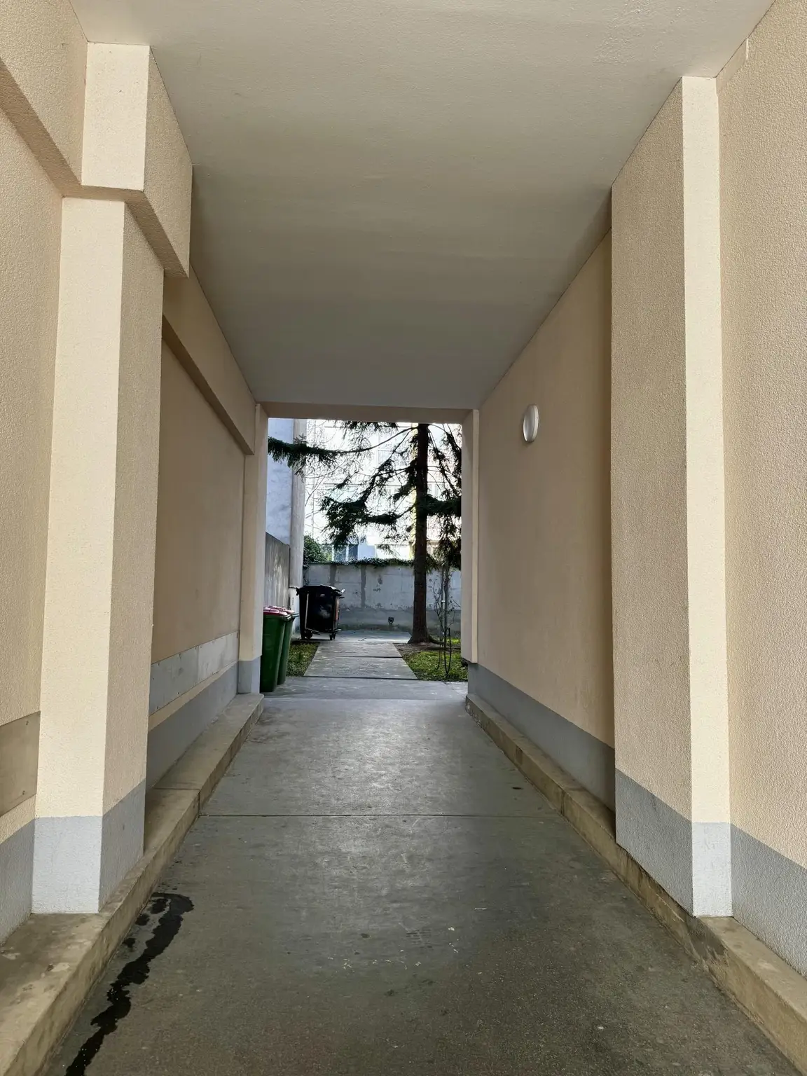 Hausdurchgang