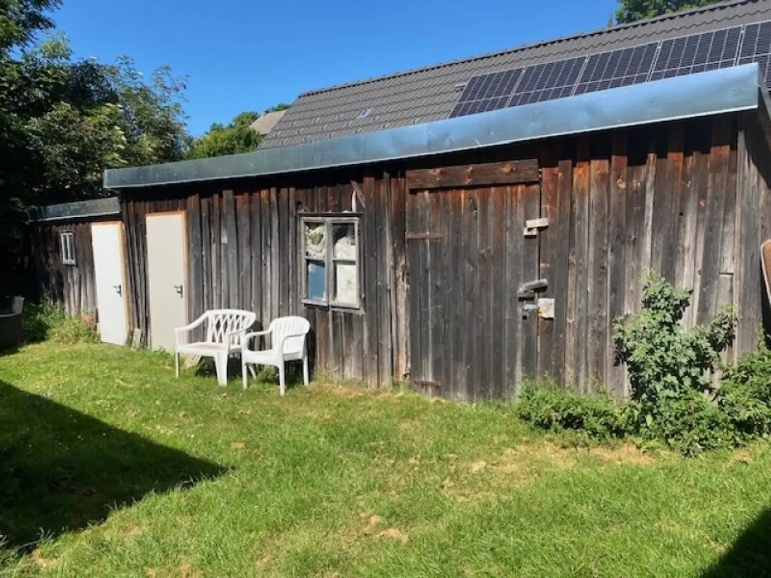 *****Großes Grundstück mit altem Einfamilienhaus*****