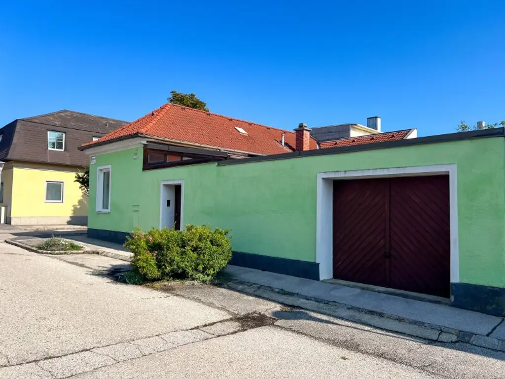 Charmante Liegenschaft mit Ausbau- und Neubaupotential im Herzen von Guntramsdorf