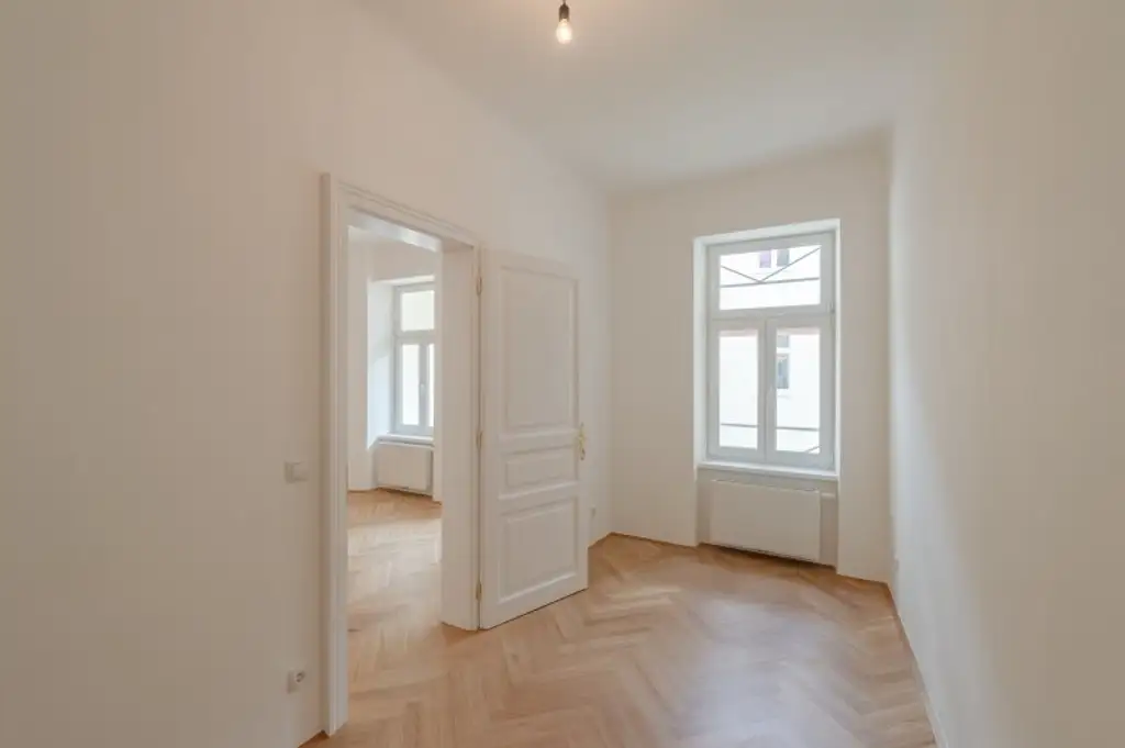 ++NEU++ Charmante 3-Zimmer Altbauwohnung mit Balkon