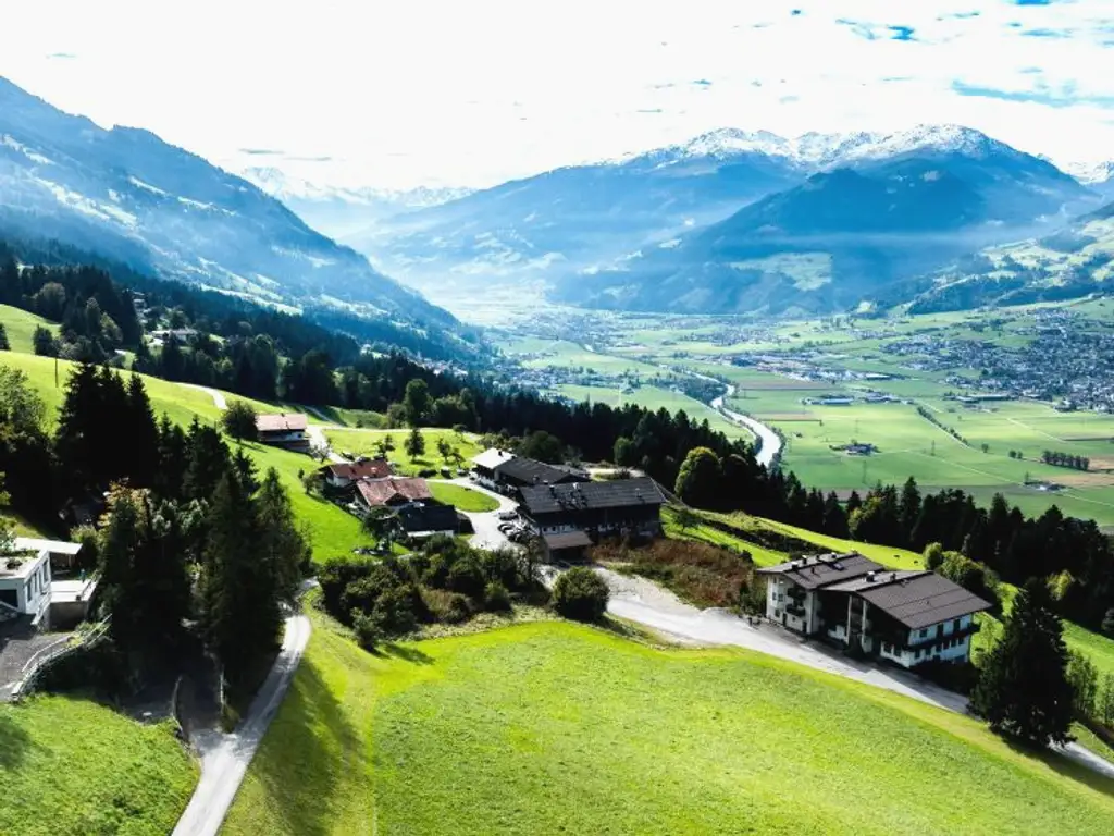 Sonniges Baugrundstück in Hart im Zillertal
