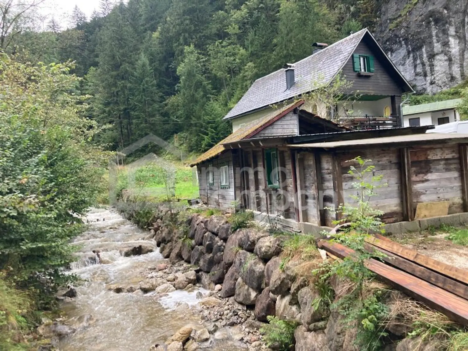 Für Bastler und kreative Köpfe, kleines Landhaus für Naturliebhaber!