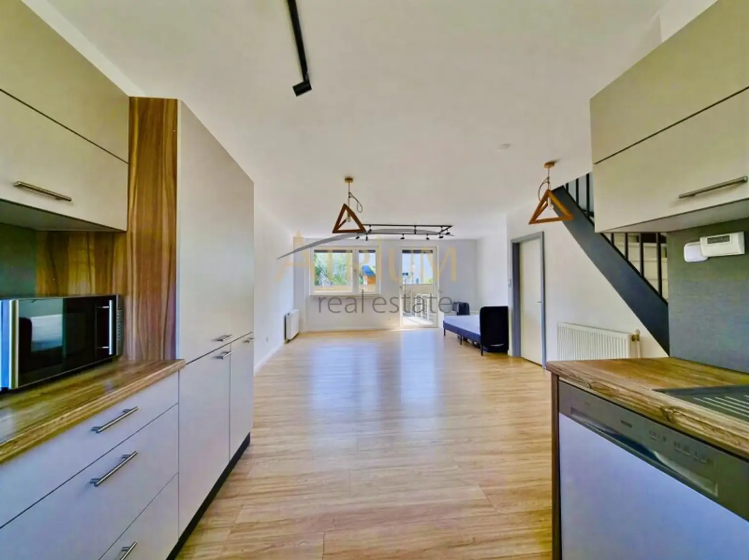 Arrive. Relax. Feel Home.