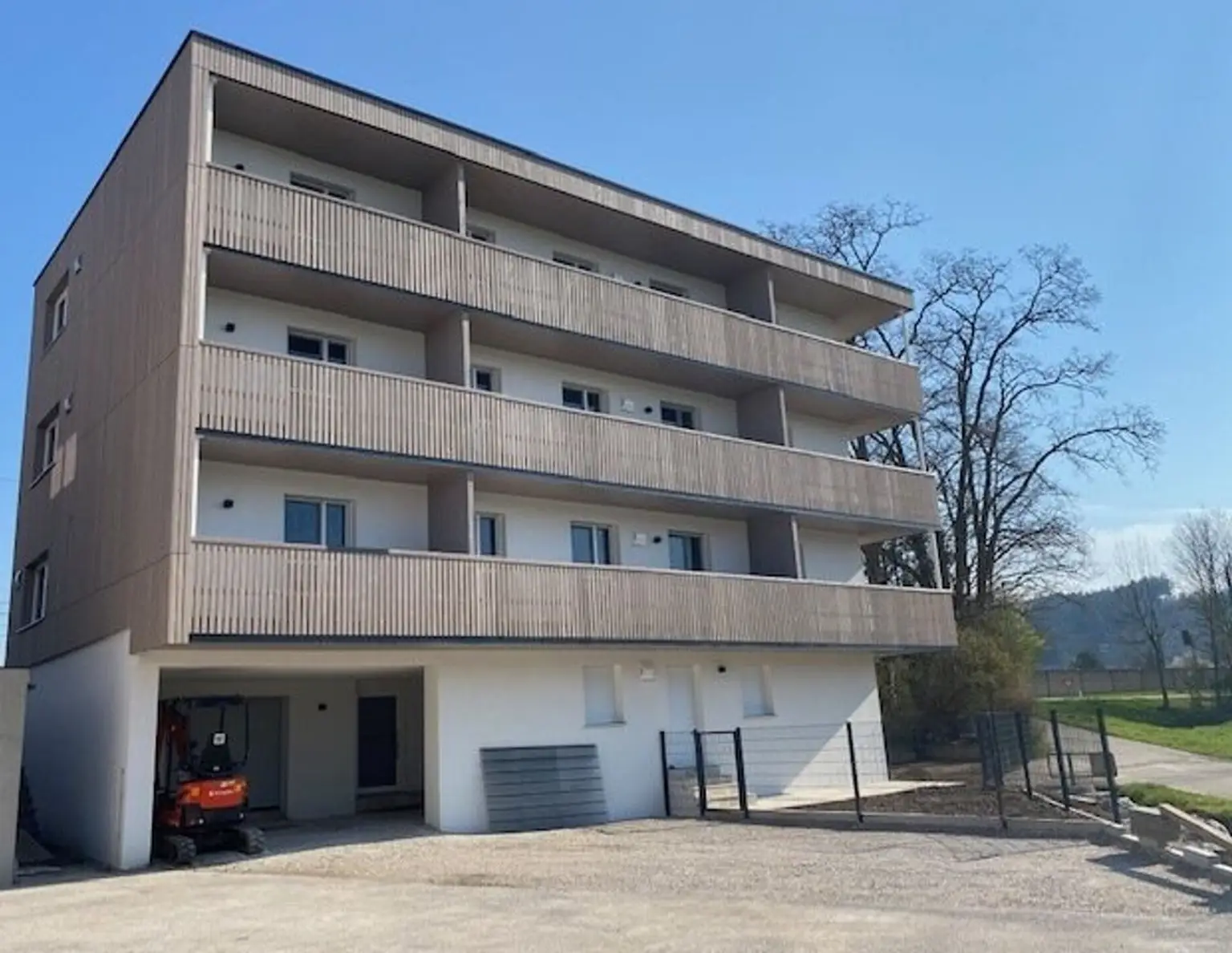 Traumhafte 2-Zimmer-Wohnung in Timelkam: Erstbezug inkl. Allg. Garten und Balkon!