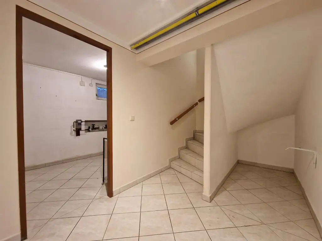 Reihenhaus mit Garage in Kottingbrunn!