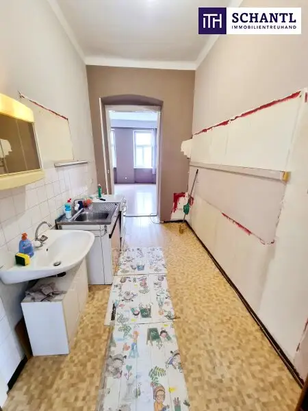 Ein kleiner Altbau mit großem Zukunftsplan! Sanierungsbedürftige Altbauwohnung mit toller Raumaufteilung + Traumhaft schönes Haus + Perfekte Infrastruktur und Anbindung! Jetzt zugreifen!