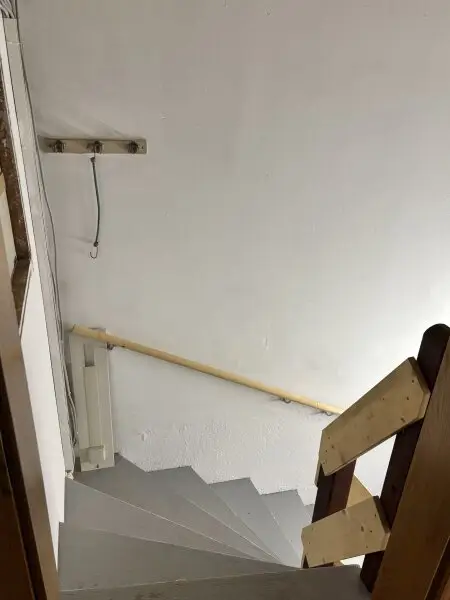 ** FAMILYS BEST **   Reinersdorf !! Bungalow mit ca. 122 m2 Wfl. in ruhiger, idyllischer Ortsrandlage mit ca. 1.200 m2 Eigengrund !!