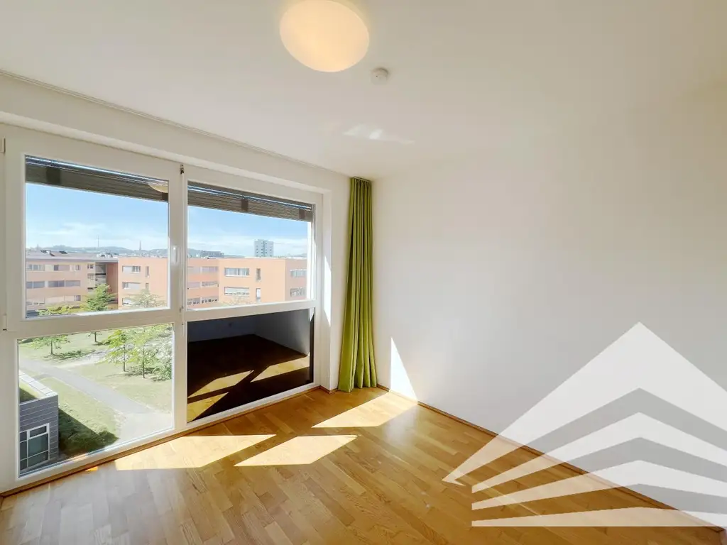 SQUADRO - teilmöblierte westseitige 3-Zimmer Wohnung mit Balkon in zentraler Lage!