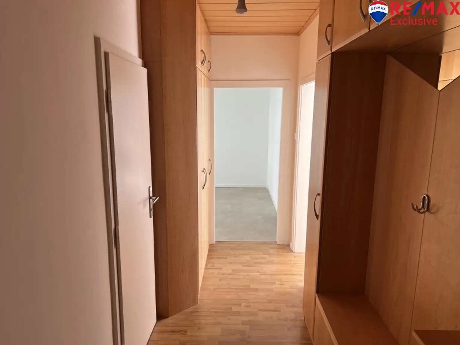 Moderne 2-Zimmer-Wohnung mit Balkon in Wiener Neustadt – Erstbezug nach Sanierung!