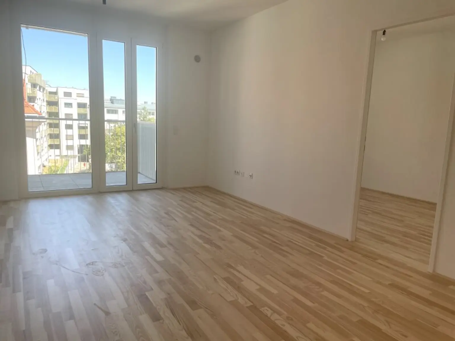 2-Zimmer Wohnung in TOP Lage - sehr begehrt nahe der U-Bahn - ab 01.10