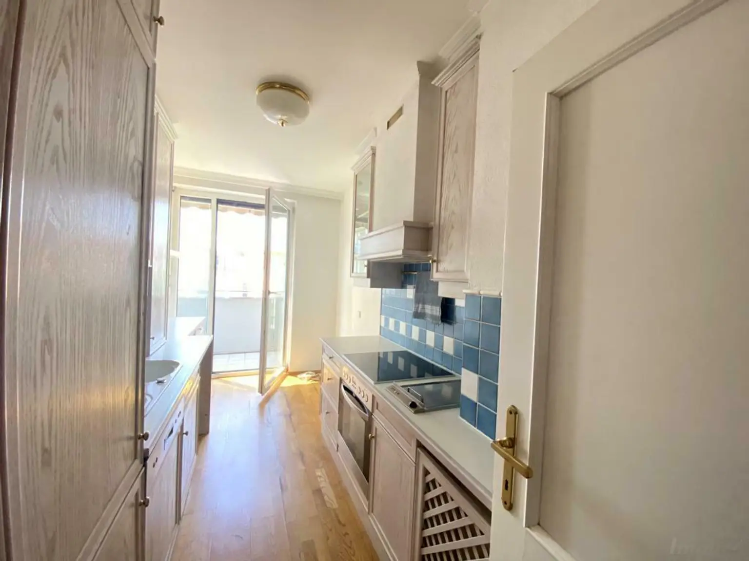 Graz – Geidorf: Schicke Wohnung in unmittelbarer Uni-Nähe, perfekt für Paare oder als WG. | Graz - Geidorf: Chic apartment in the immediate vicinity of the university, perfect for couples or as a shared flat
