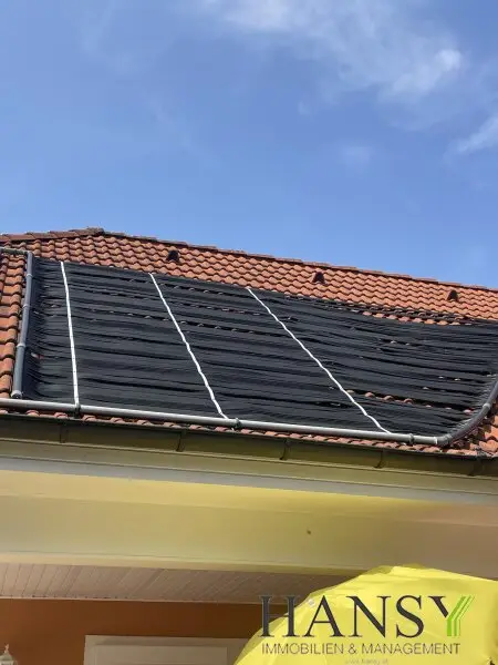 Neuwertiges Traum-Einfamilienhaus in Pfaffstätten: Stil, Pool und Gartenparadies!