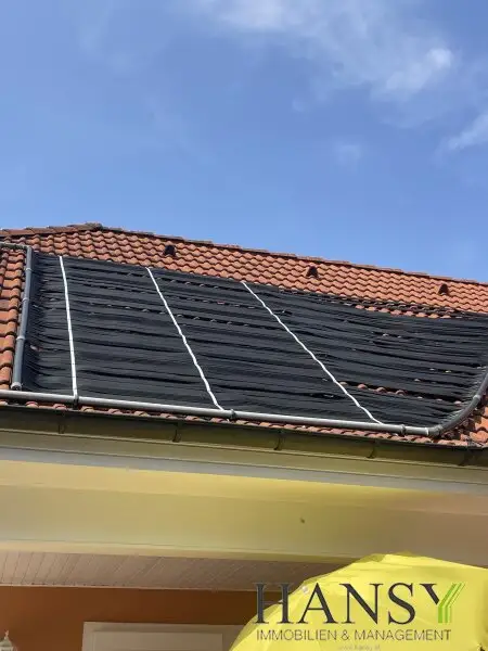 Neuwertiges Traum-Einfamilienhaus in Pfaffstätten: Stil, Pool und Gartenparadies!