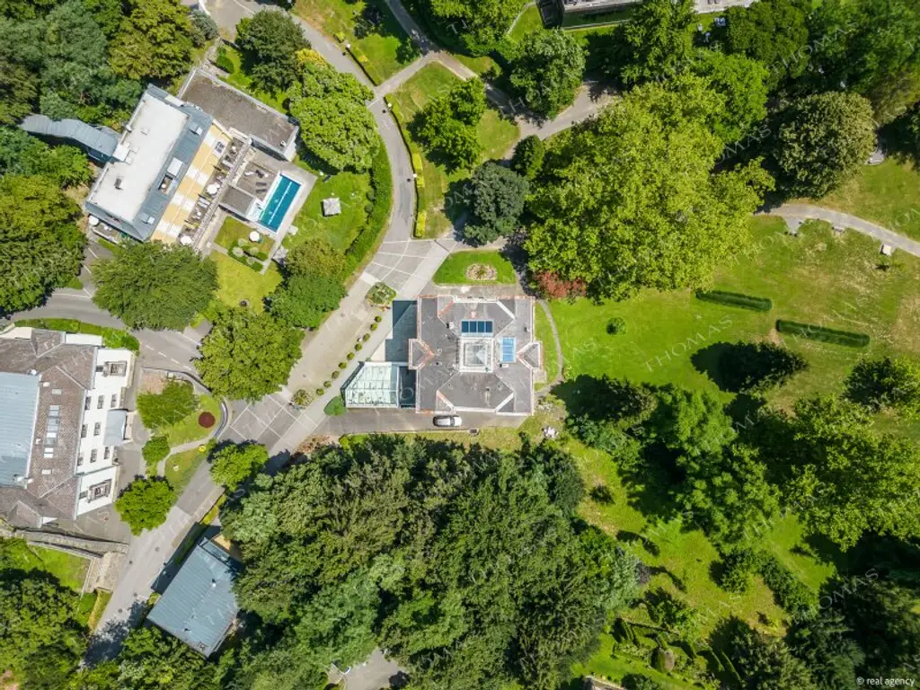 Kurparkjuwel "Villa Clar" - Boutiquehotel, Restaurant & 3 Geschäftsflächen