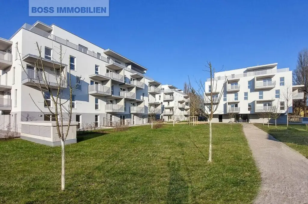 Graumannpark | Küche + Südwest Balkon