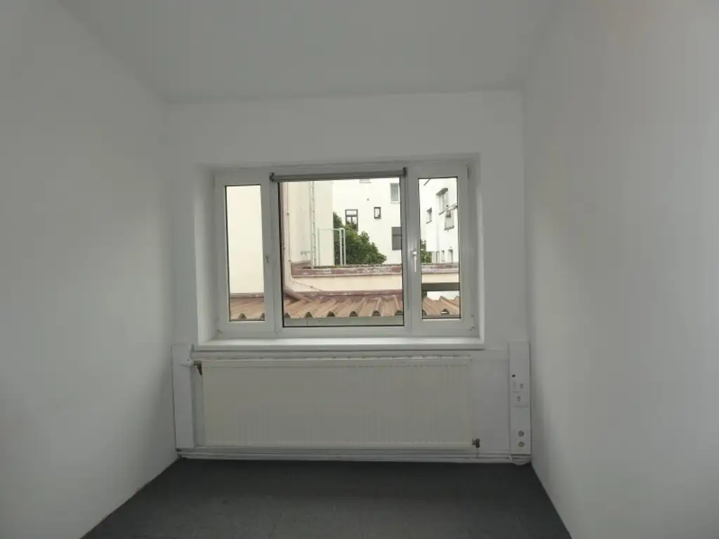 „JETZT SICHERN“: Bürofläche in Top-Lage - nahe Krankenhaus Korneuburg!“