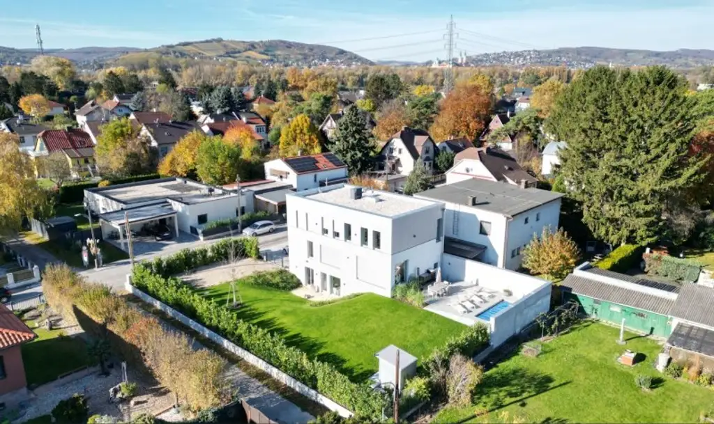 Langenzersdorf: Modernes Designer-Einfamilienhaus auf Eigengrund