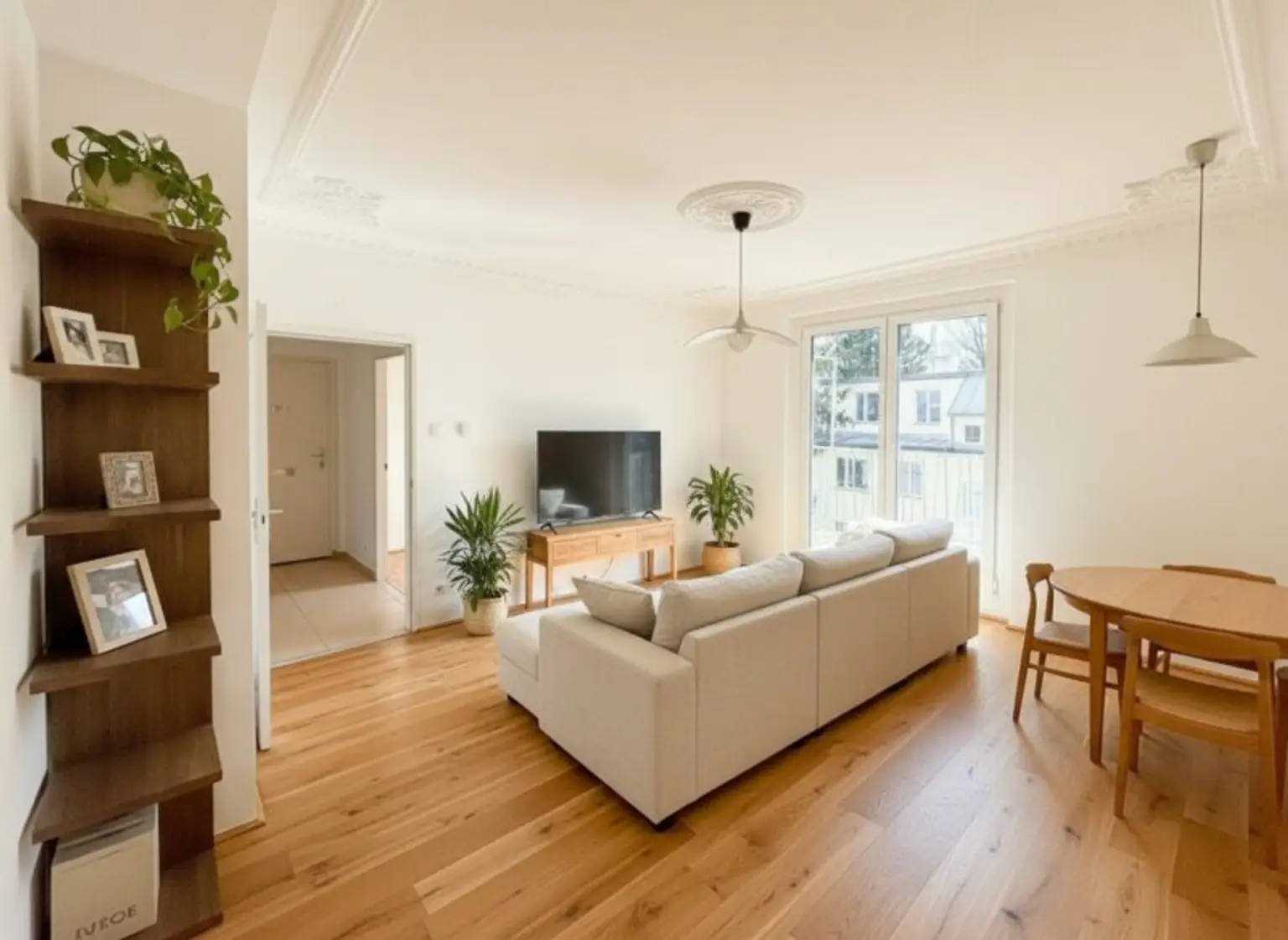 Sonnige DG-Wohnung mit Weitblick und Terrasse -  Wohlfühlfaktor!