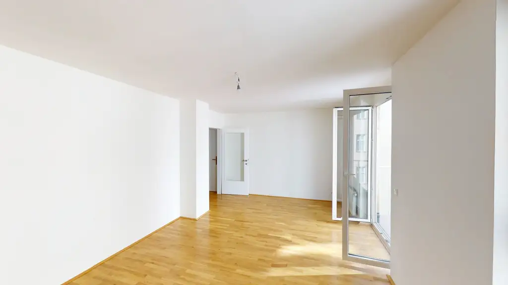Vorsorgehit in bester Lage – 1-Zimmer-Wohnung mit Balkon im 8. Bezirk