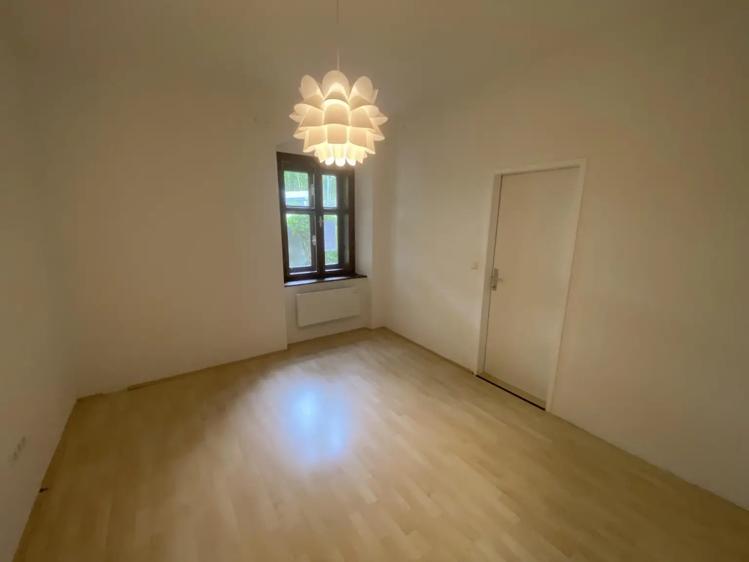 8 Schlafzimmer a