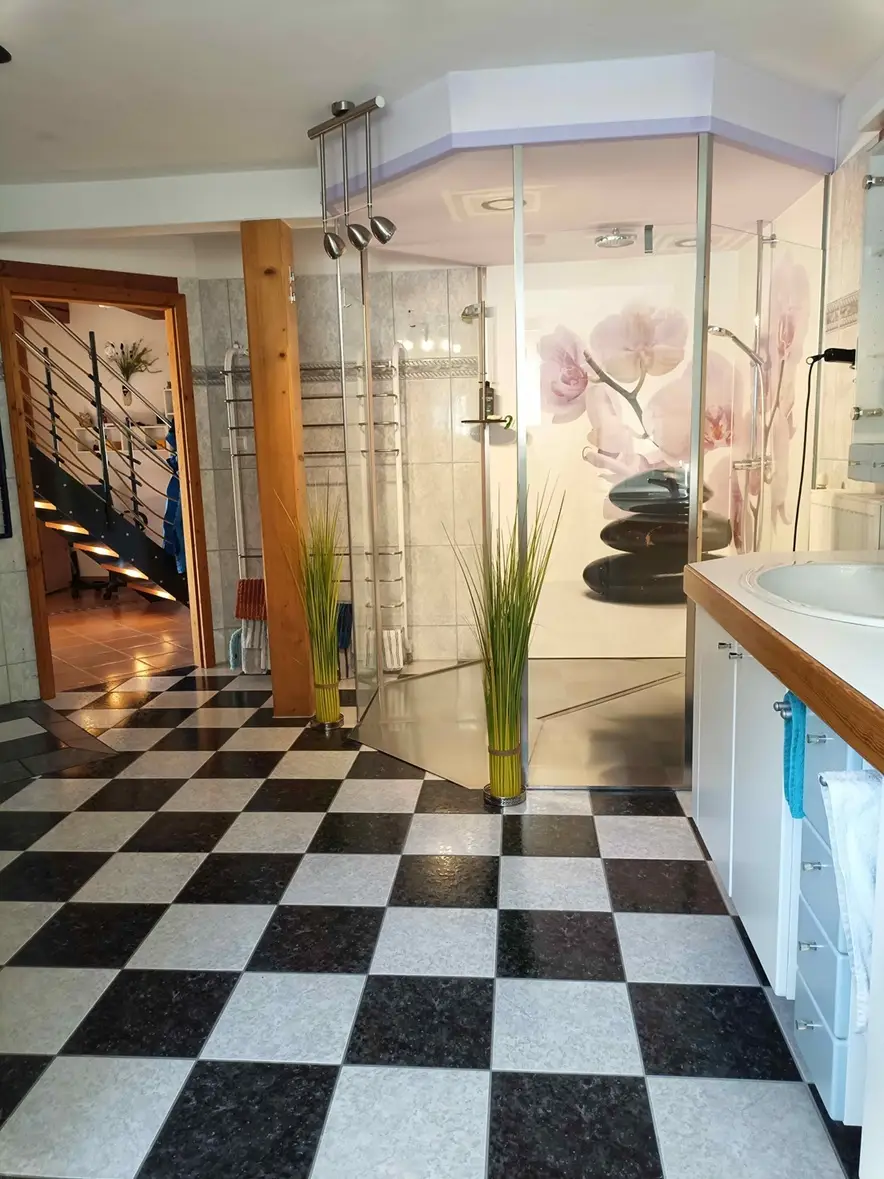 Renoviertes Wohnhaus mit großen Wohnräumen in Tragöss - Nahe Grüner See - zu kaufen !