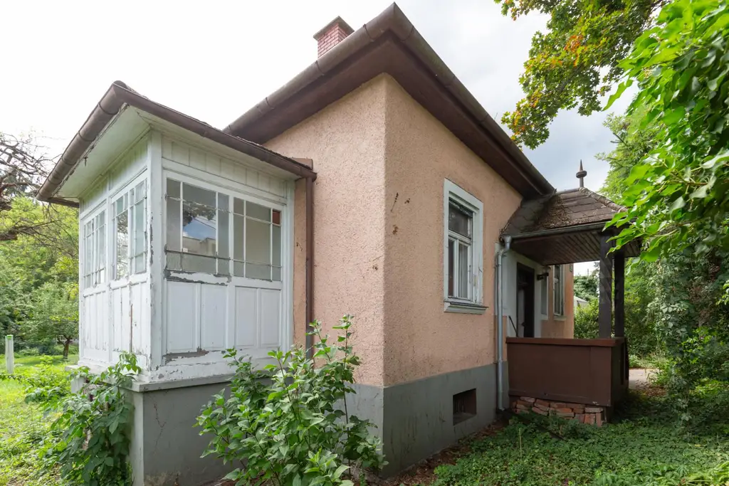 Schönes, ebenes Grundstück mit Altbestand in Graz!