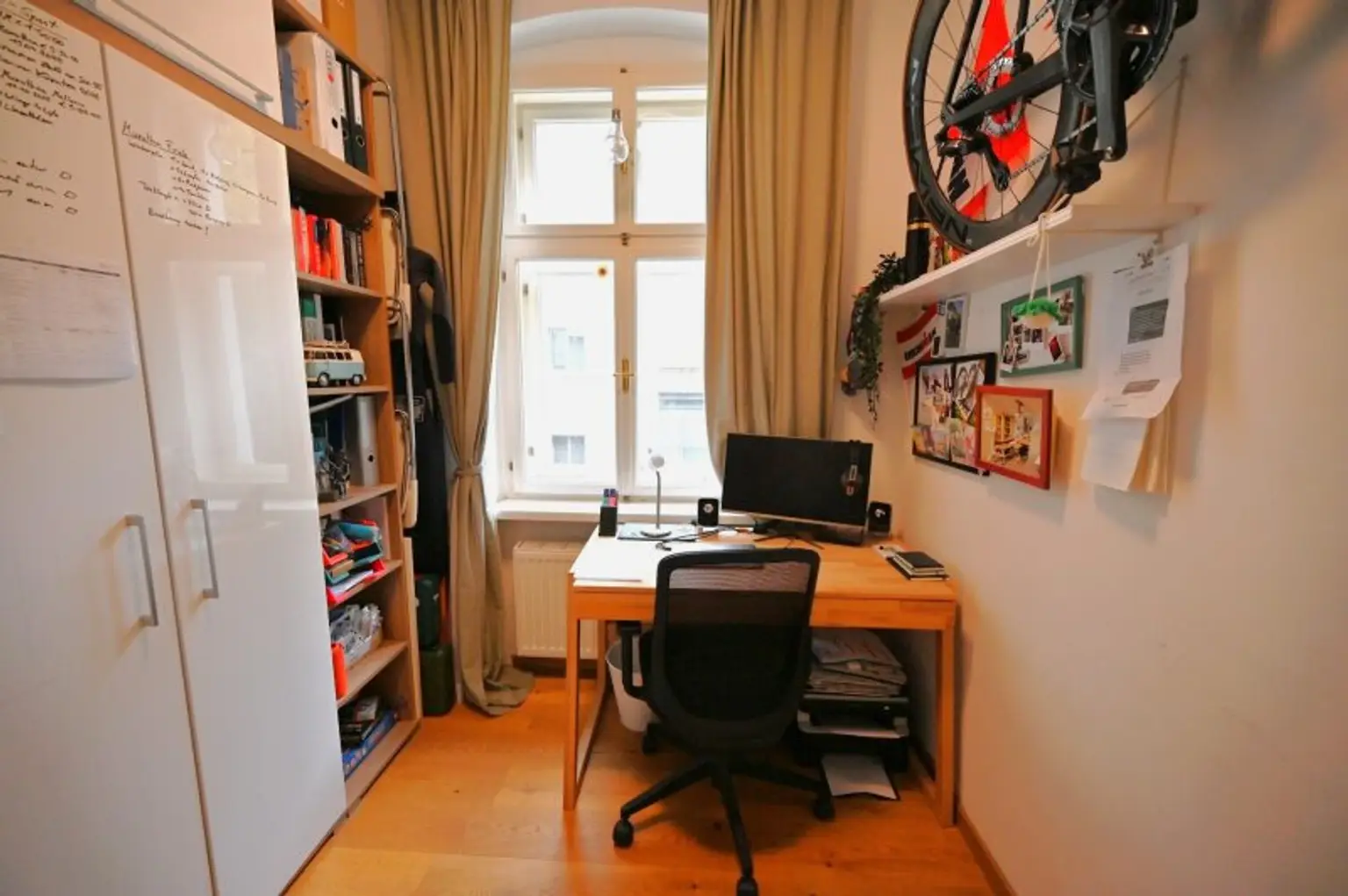 Charmanter Altbauflair trifft moderne Sanierung – 3-Zimmer-Wohnung in der Schillerstraße