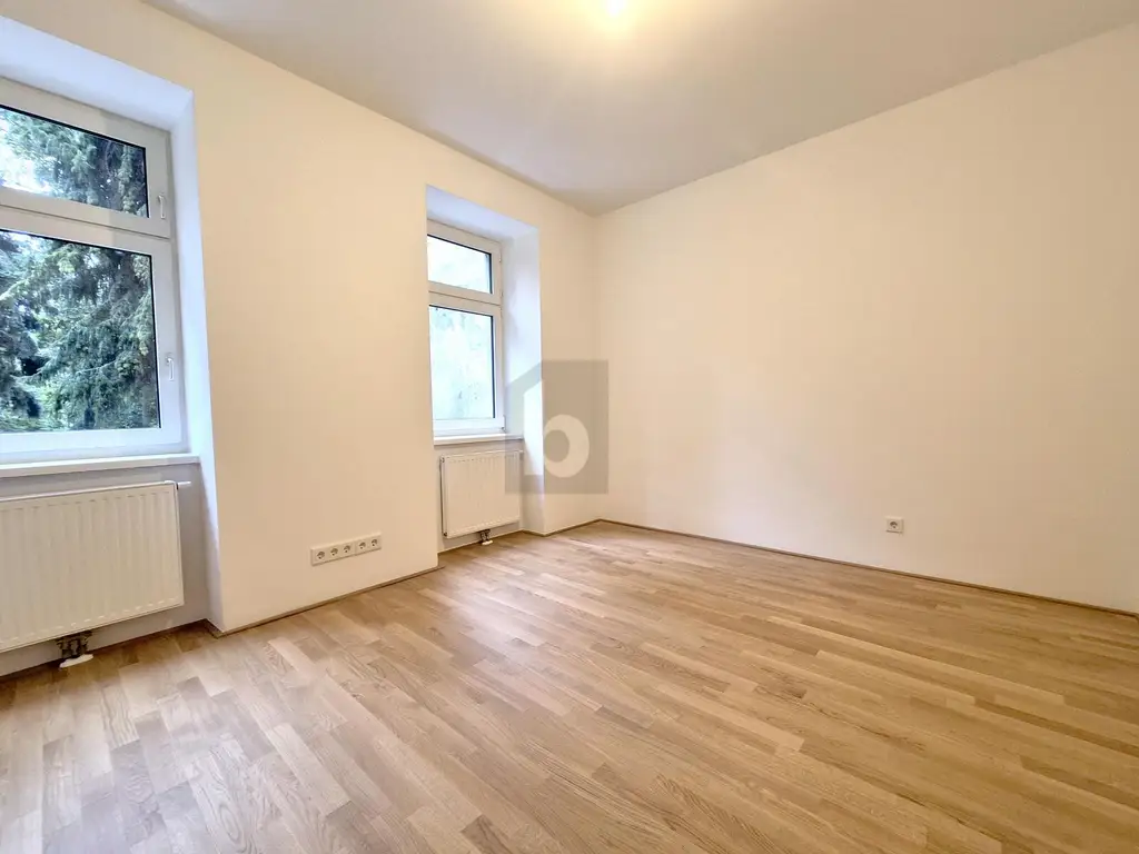 WOHNOASE MIT GRÜNBLICK UND WOHLFÜHLATMOSPHÄRE