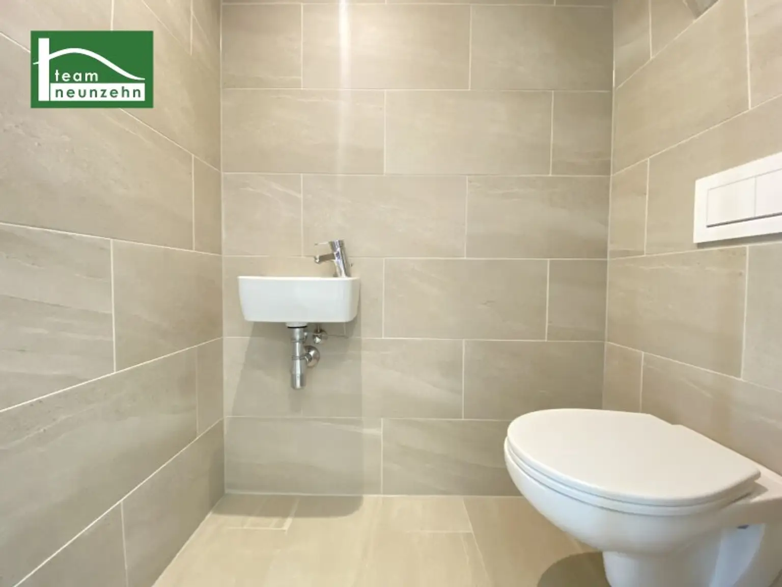 Klimatisierte Maisonette mit Dachterrasse in top Lage nahe U6, Millennium City und Donau! WG-geeignet!