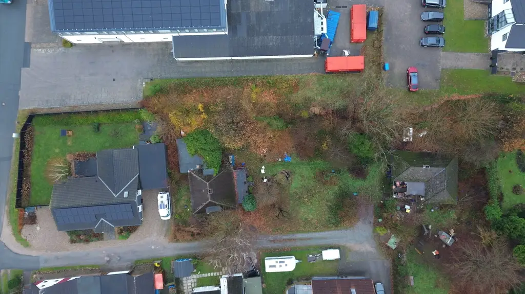 Bauen am Rande des Gewerbegebiets