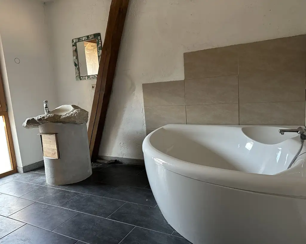 Einfamilienhaus mit großem Garten