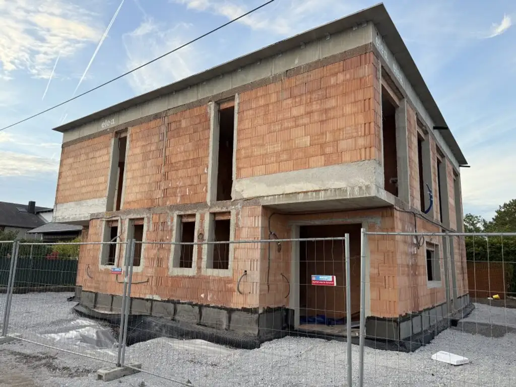+EXKLUSIVES NEUBAUPROJEKT IN KOTTINGBRUNN+ Stilvolle Doppelhaushälften mit Garten! – Bezugsfertig Q1 / 2026