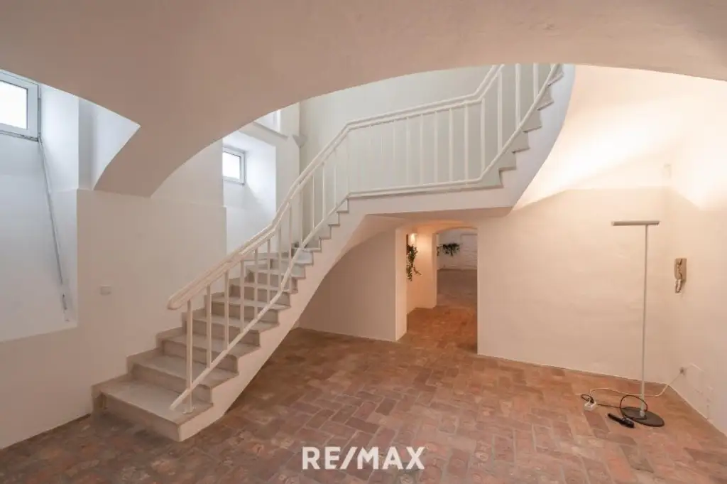 Renoviertes Altbaubüro | repräsentative Adresse und Räumlichkeiten | sensationelle Lage Am Heumarkt