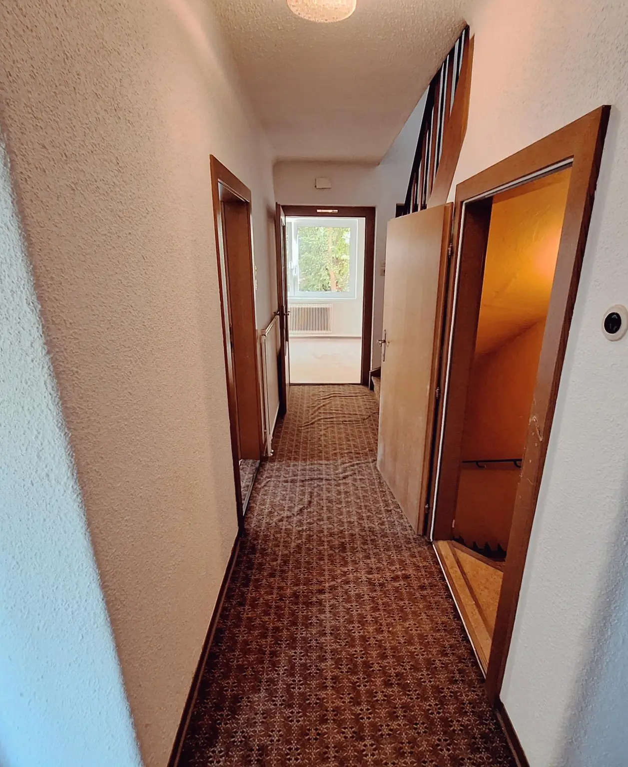 EINFAMILIENHAUS IN BISCHOFSTETTEN