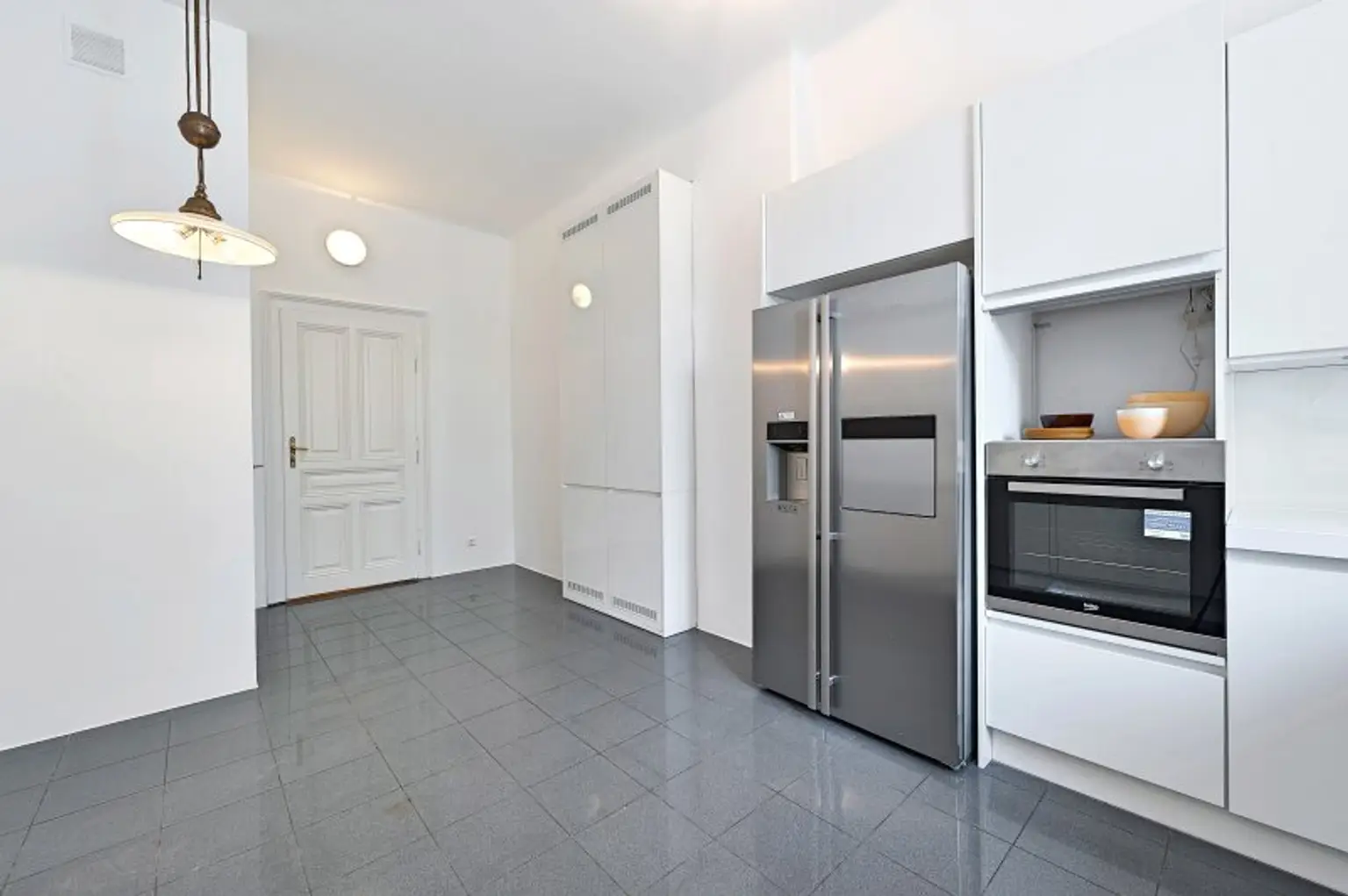 Repräsentatives Zuhause mit Geschichte – 230 m² Stilaltbauflair, traumhafte Terrasse & Garage