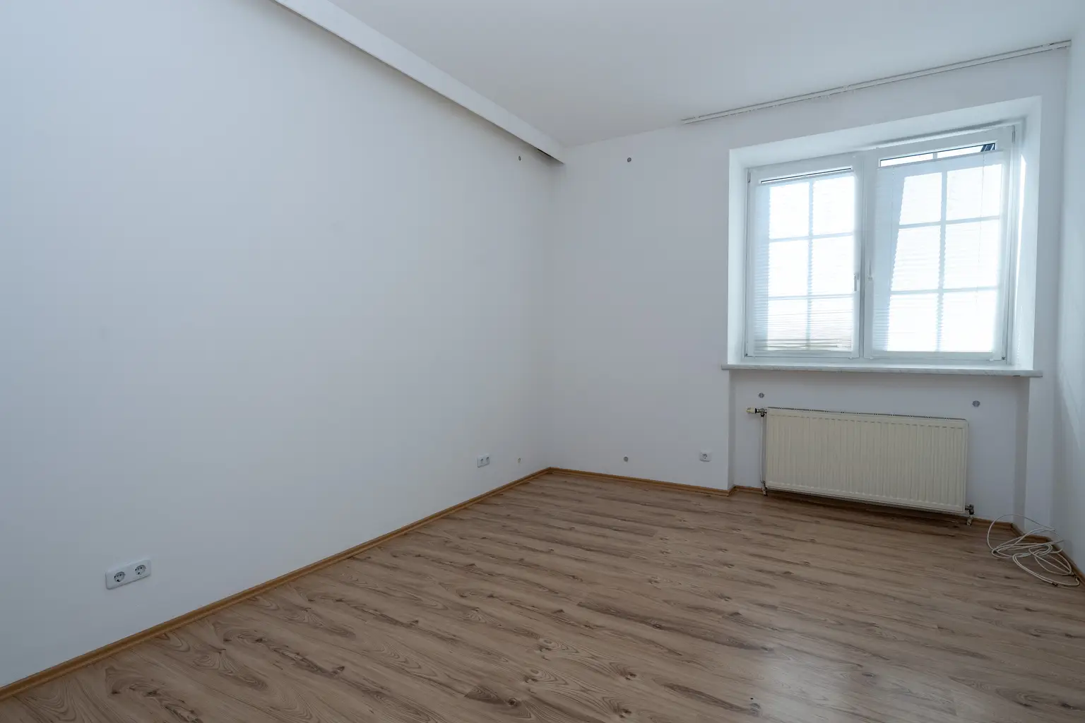 Charmante 2-Zimmer-Wohnung mit Terrasse im Innenhof