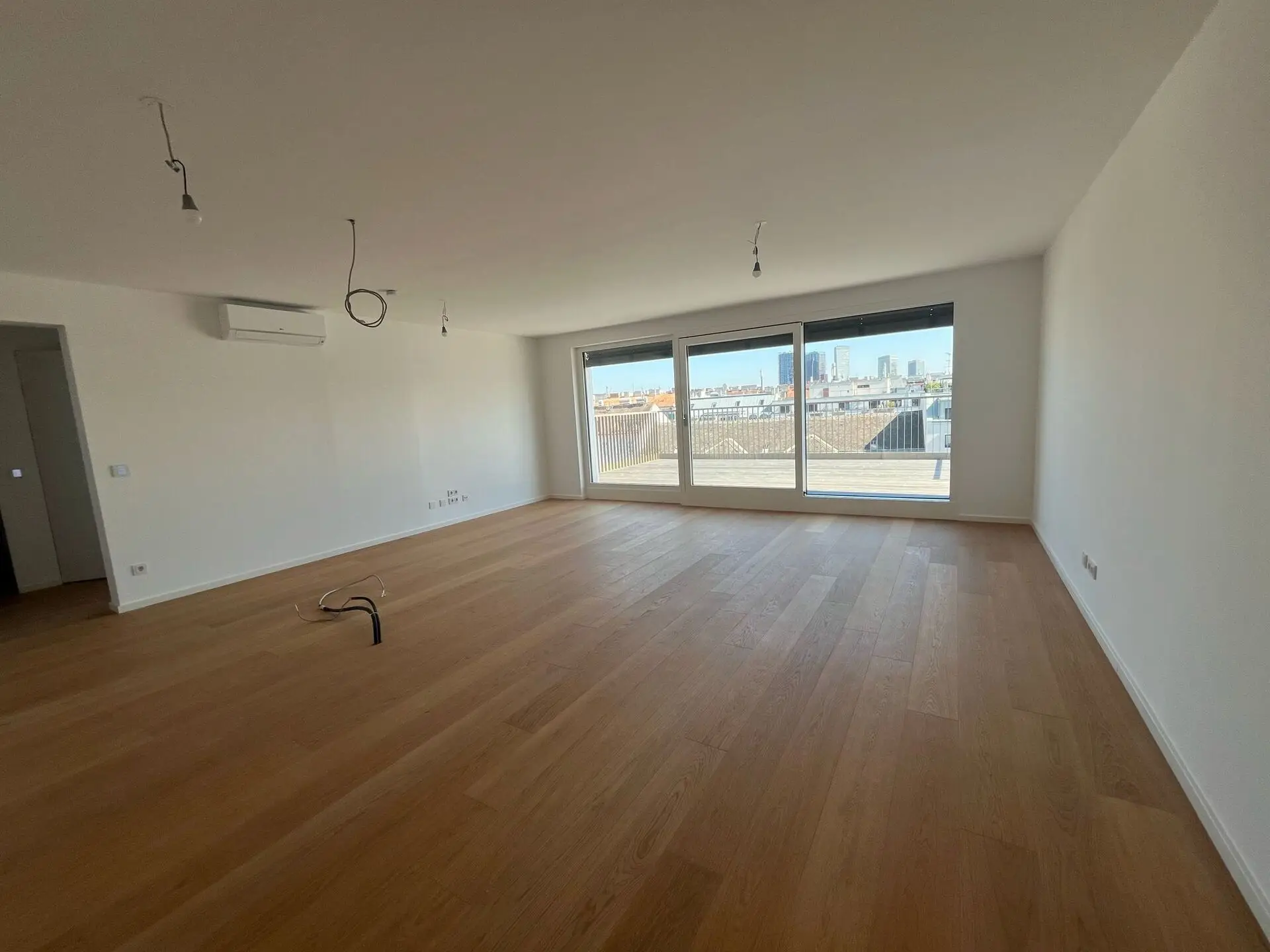 f8977e42-ffec-4b67-8bbe-0ece0aba2675