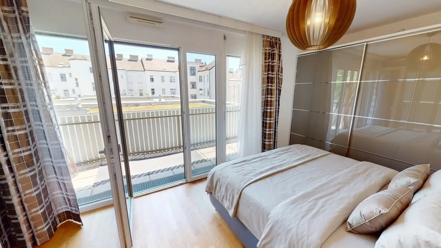 Moderne Maisonettewohnung | Jedes Zimmer mit Freifläche