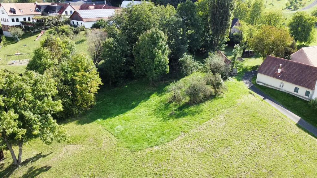 Baugrund in der Weinbauregion St. Anna - kann geteilt werden