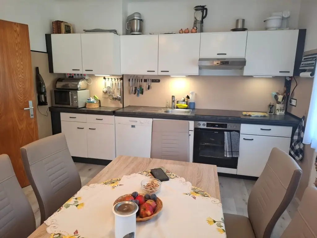 Renoviertes Zweifamilienhaus mit viel Grund in ruhiger Lage in Langenwang im Mürztal zu kaufen !