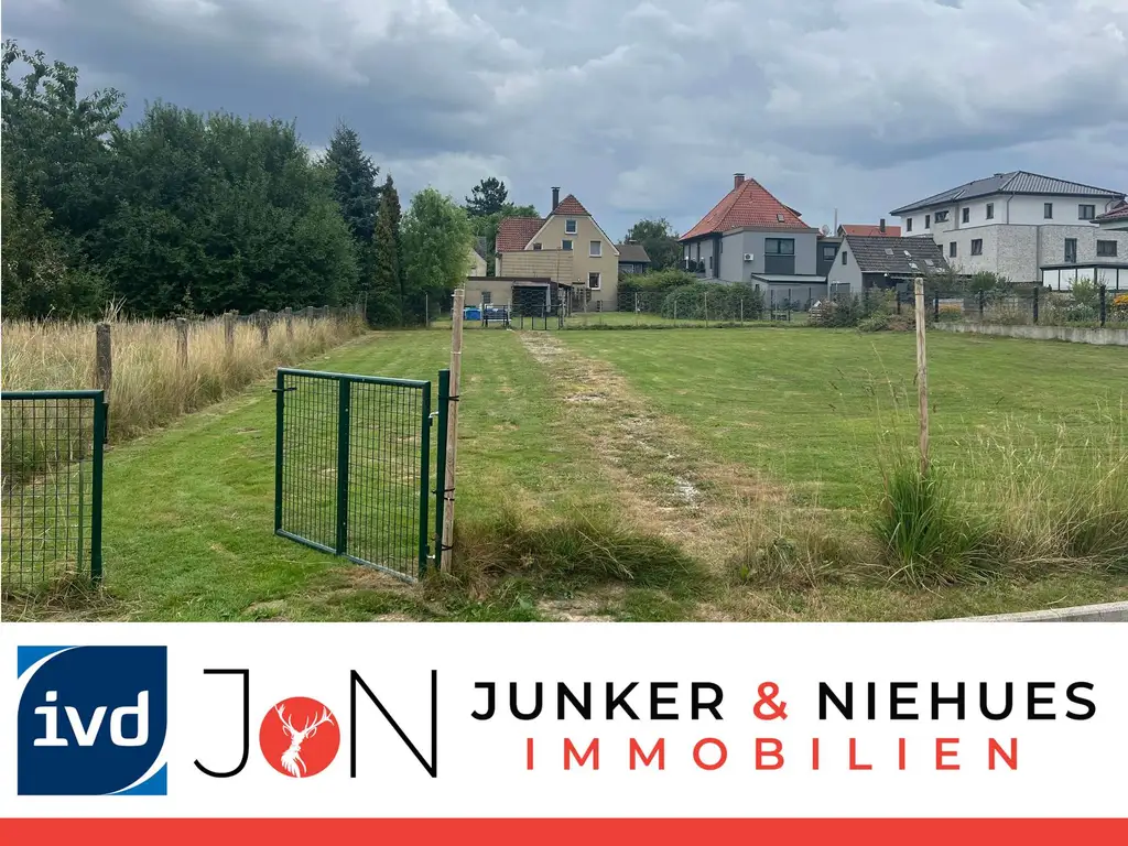 Jetzt zugreifen: Attraktives Baugrundstück in familienfreundlicher Lage in Oerlinghausen-Helpup