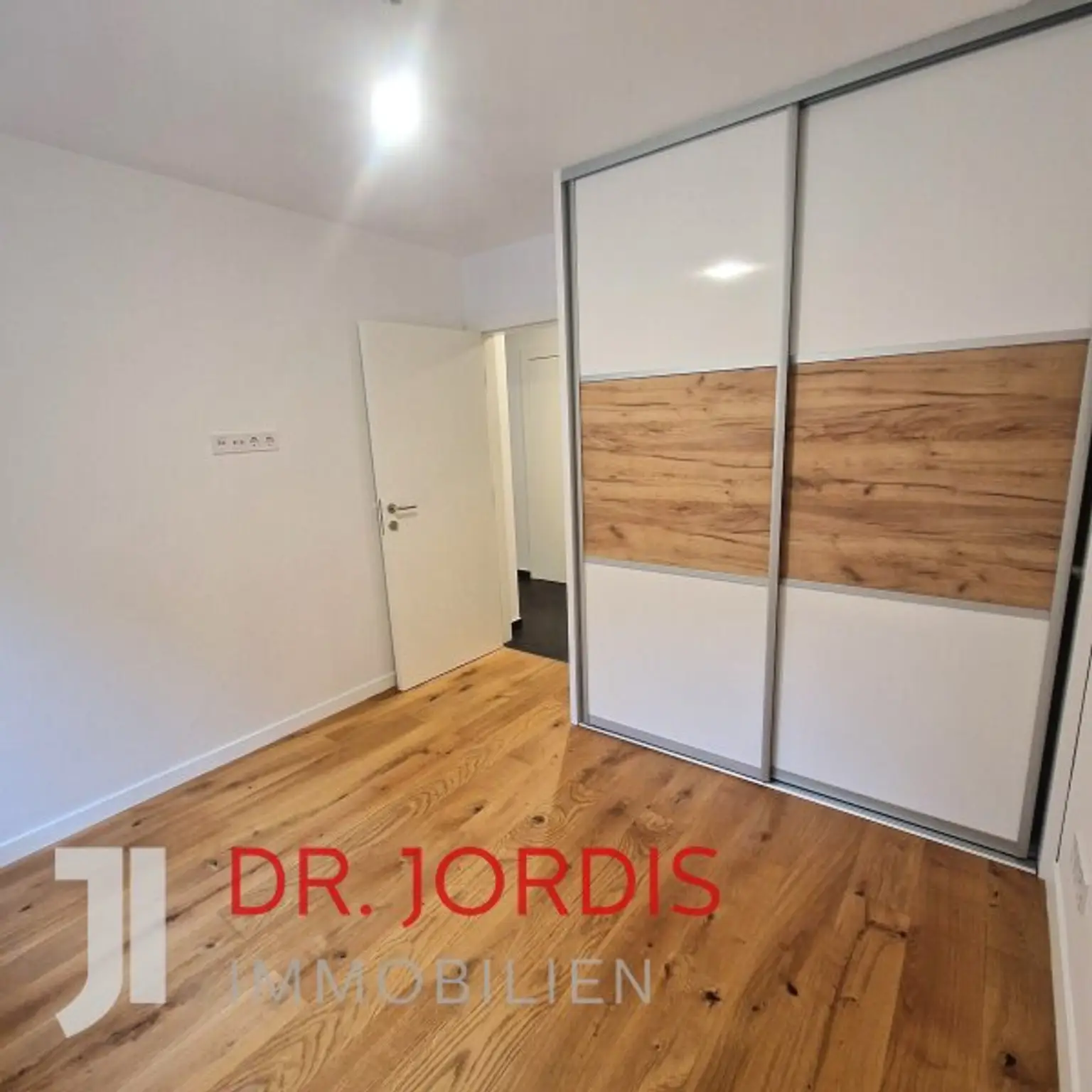 perfekt geschnittene Gartenwohnung, mit Garagenplatz im Eigentum