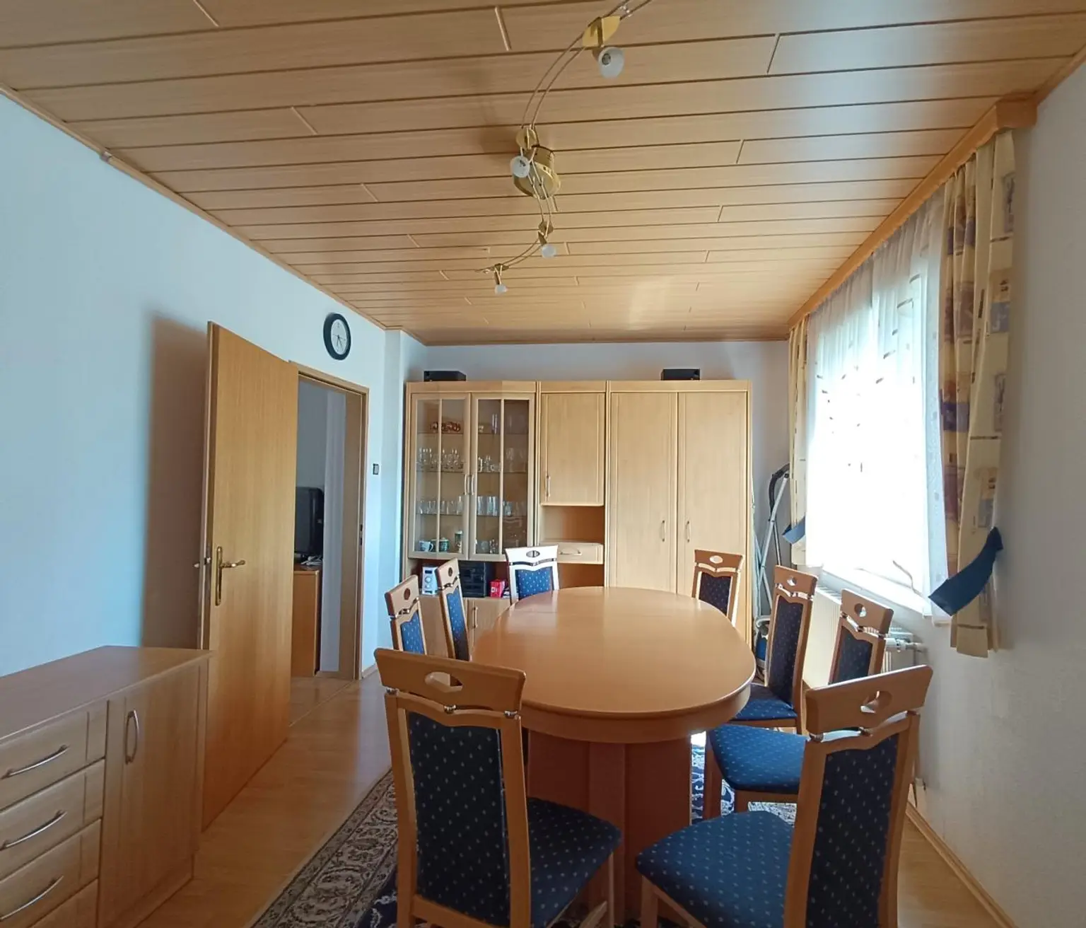 Einfamilienhaus mit viel Potenzial - Wohnen mit Weitblick