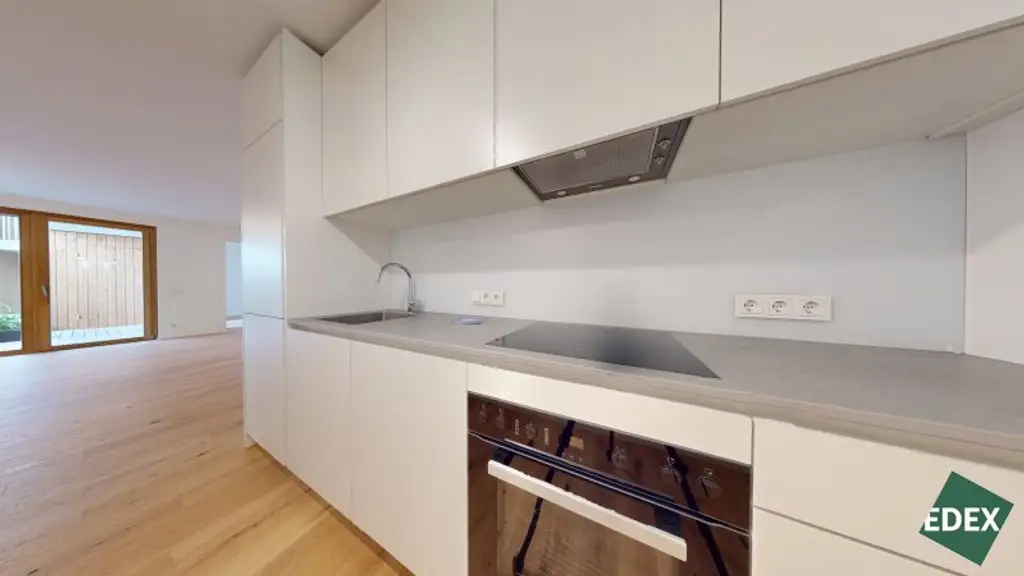 ERSTBEZUG | Traumhafte 3-Zimmer Wohnung mit hochwertiger Ausstattung in Hofruhelage