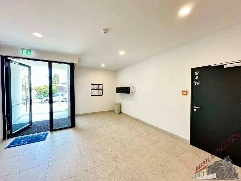 Neuer Preis! Wohntraum (Top 6) 4-Zimmerwohnung + 32,71 m² Balkon, Erstbezug, Erstklassige Ausstattung, Neubau, luxuriös + Garage