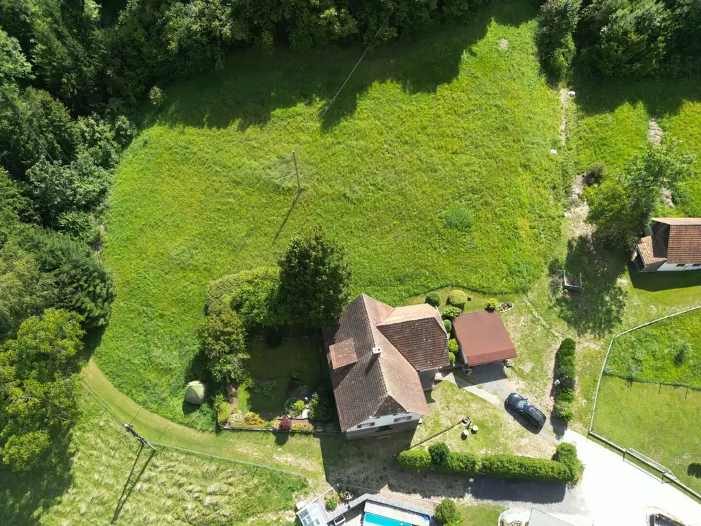 Übelbach, Wohnhaus zum sanieren mit großem Grundstück in Grünlage