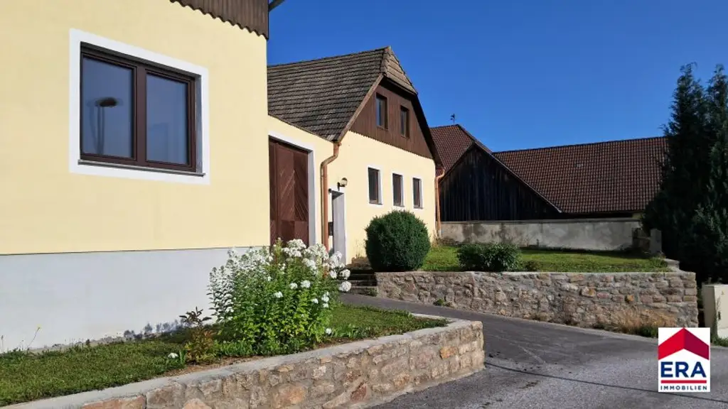 Charmantes Bauernhaus in Merzenstein/Rappottenstein – uneinsehbarer Vierkanthof bietet zahlreiche Möglichkeiten!