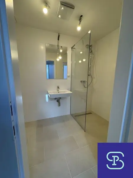 Provisionsfreier 104m² DG-Erstbezug mit Loggia und Einbauküche am Donaukanal - 1200 Wien