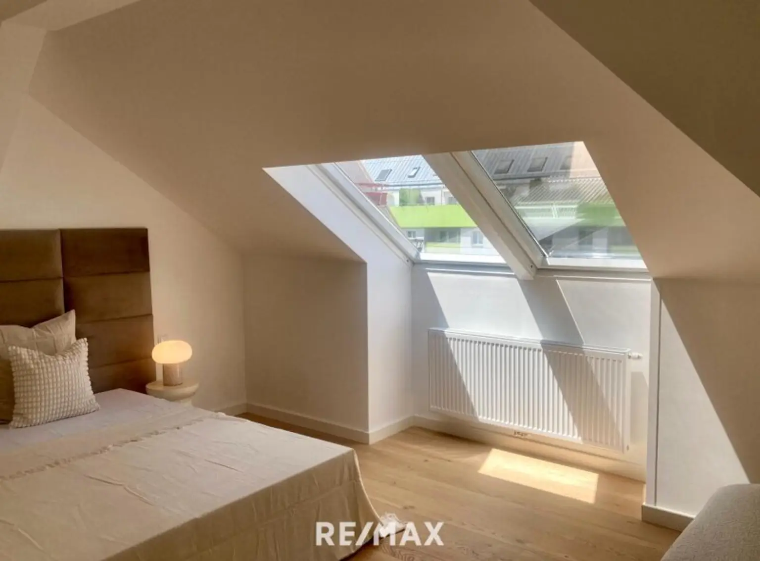 Dachgeschossjuwel mit Terrasse in Bestlage in 1030 Wien – Erstbezug nach Sanierung